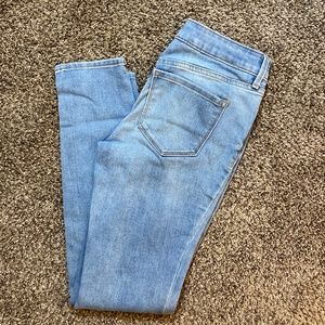 Old Navy Pop Skinny Jean